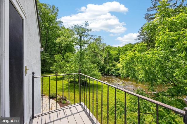 135 PENN GREEN RD, Landenberg, PA 19350