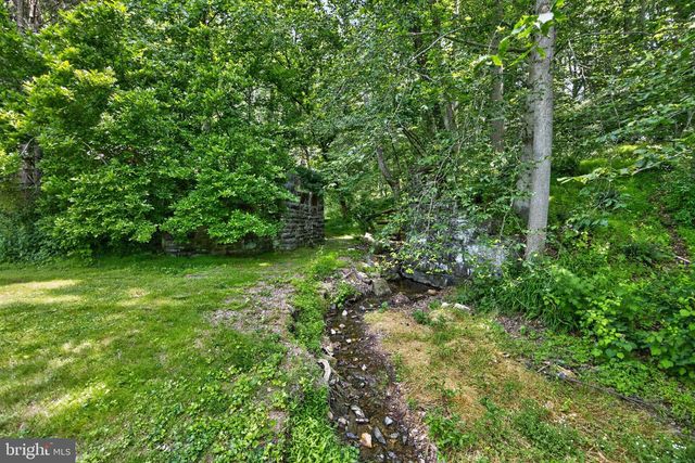 135 PENN GREEN RD, Landenberg, PA 19350