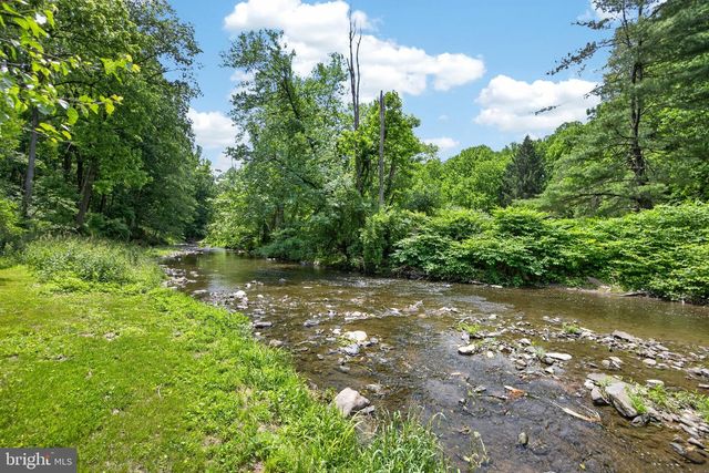 135 PENN GREEN RD, Landenberg, PA 19350
