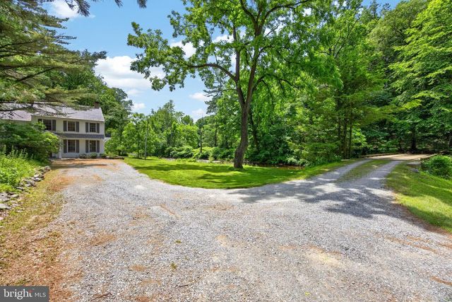 135 PENN GREEN RD, Landenberg, PA 19350
