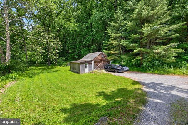 135 PENN GREEN RD, Landenberg, PA 19350