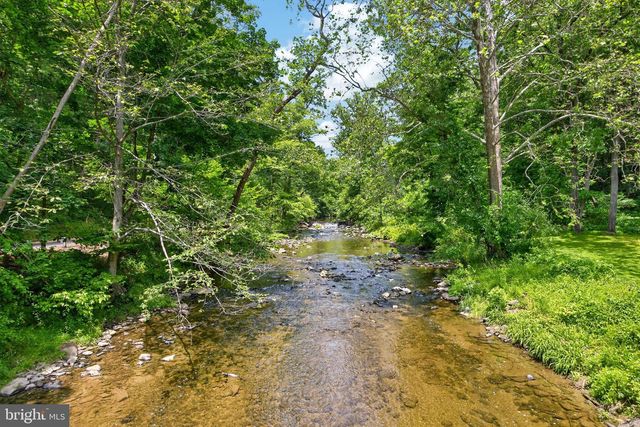 135 PENN GREEN RD, Landenberg, PA 19350