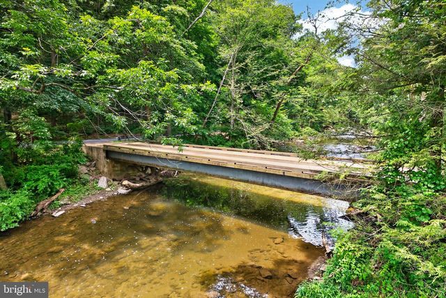135 PENN GREEN RD, Landenberg, PA 19350