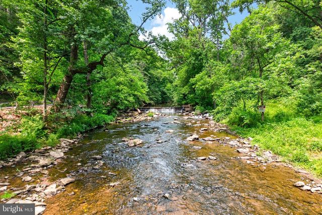 135 PENN GREEN RD, Landenberg, PA 19350