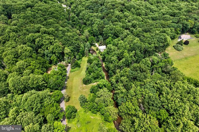 135 PENN GREEN RD, Landenberg, PA 19350