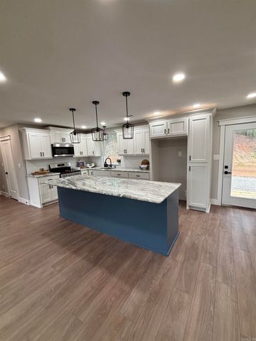 6226 Hwy 298, Benton, AR 72019