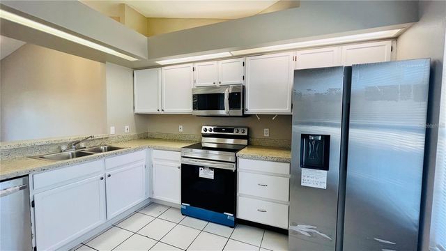 14772 LAGUNA BEACH CIRCLE, Orlando, FL 32824