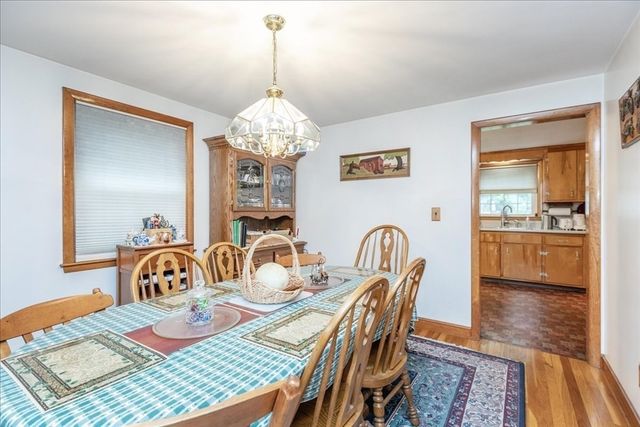 54 River St, Billerica, MA 01821