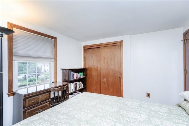 54 River St, Billerica, MA 01821