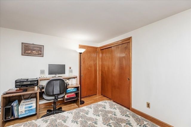 54 River St, Billerica, MA 01821