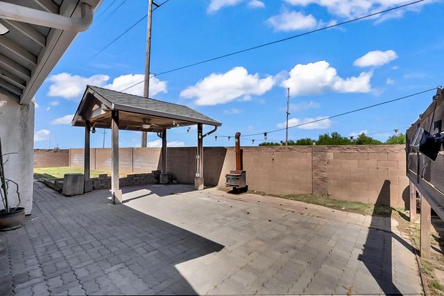 12343 Quicksilver St, Waterford, CA 95386