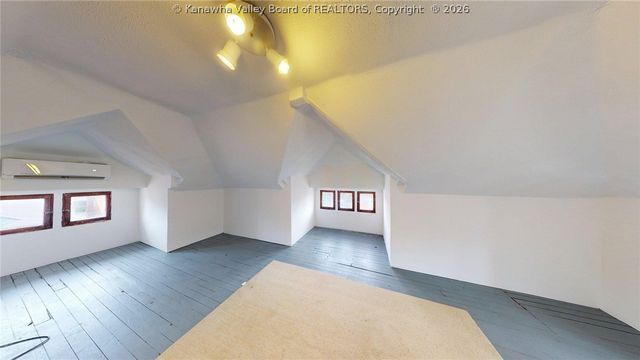 3036 3rd Avenue, Huntington, WV 25701