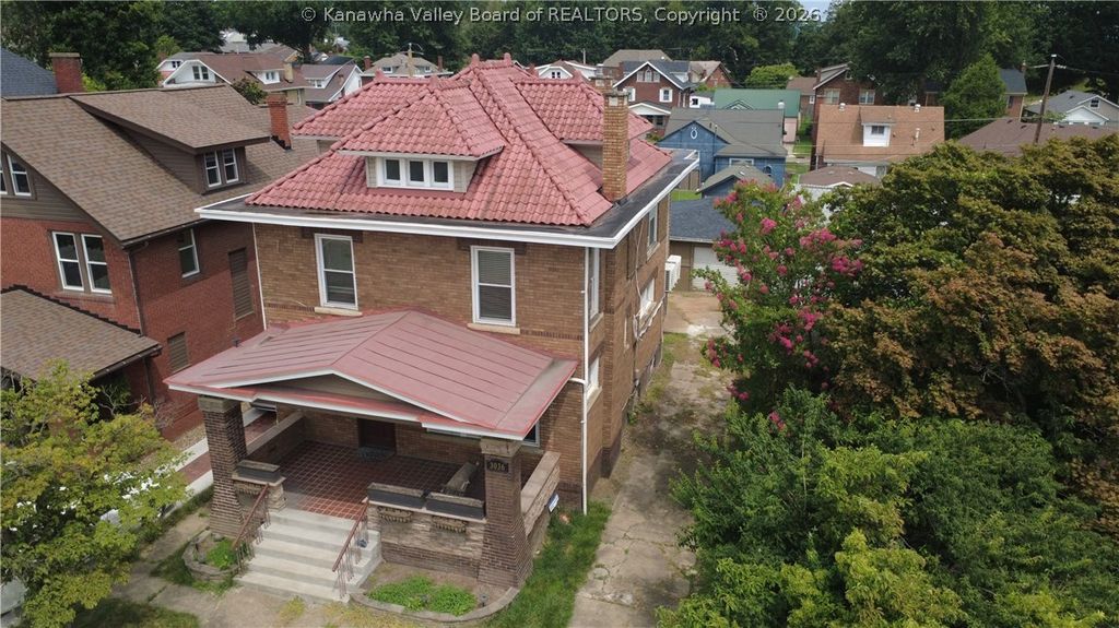 3036 3rd Avenue, Huntington, WV 25701