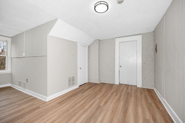 110 Appleton St 3, Lowell, MA 01852