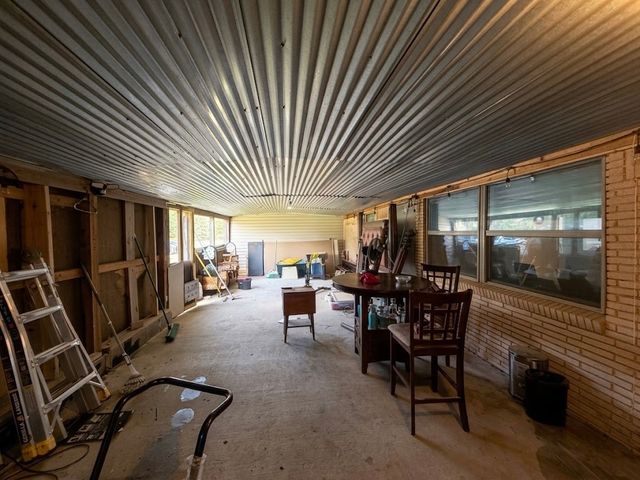 10976 US Highway 80, Fruitvale, TX 75127