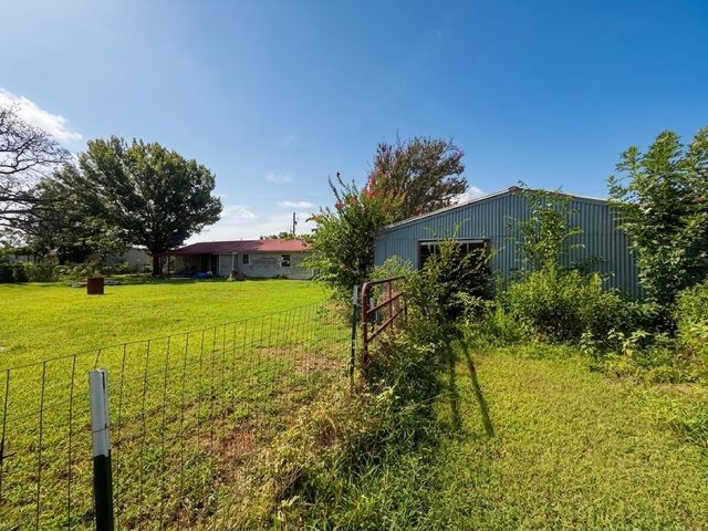 10976 US Highway 80, Fruitvale, TX 75127