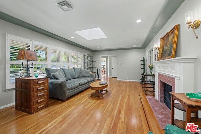 6454 Orion Avenue, Van Nuys, CA 91406