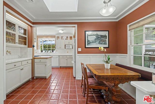 6454 Orion Avenue, Van Nuys, CA 91406