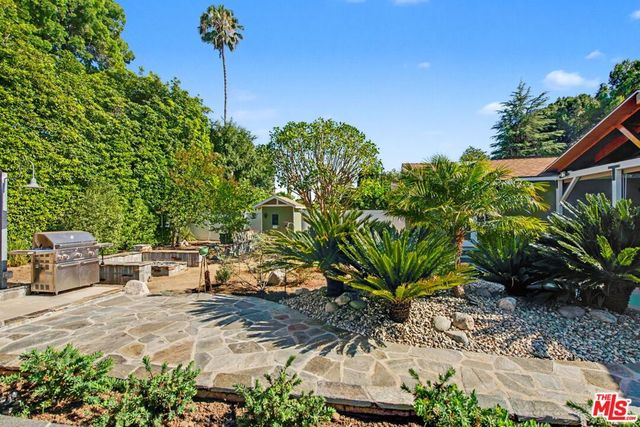 6454 Orion Avenue, Van Nuys, CA 91406