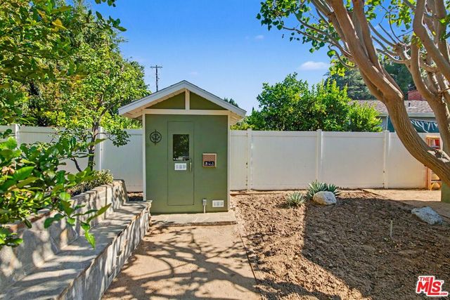 6454 Orion Avenue, Van Nuys, CA 91406
