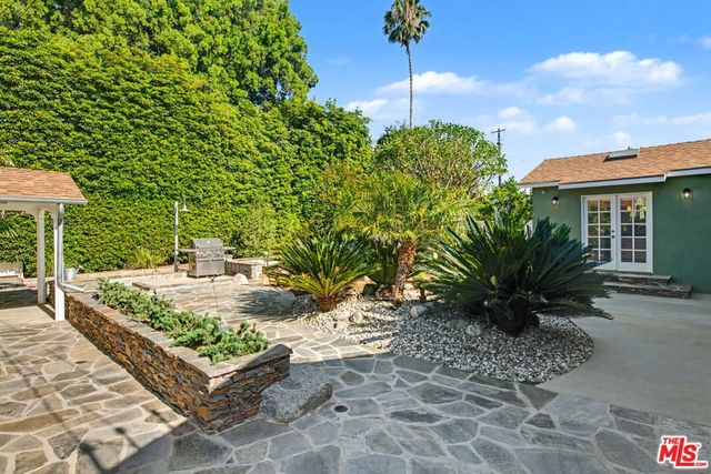 6454 Orion Avenue, Van Nuys, CA 91406