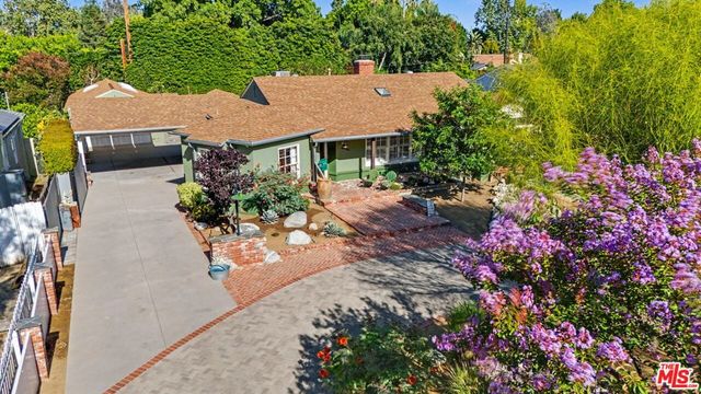 6454 Orion Avenue, Van Nuys, CA 91406