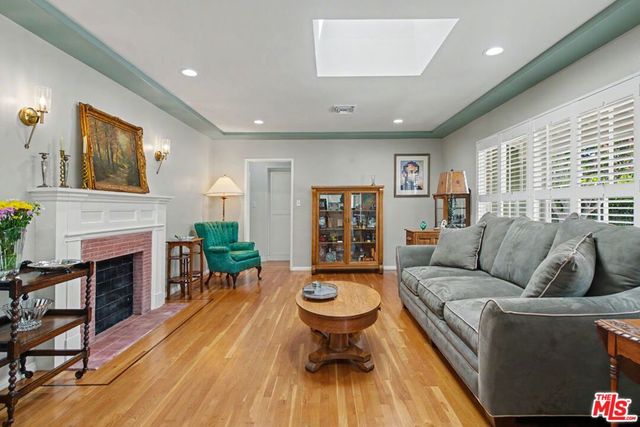 6454 Orion Avenue, Van Nuys, CA 91406