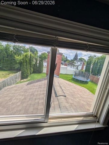 12954 Kinlock Drive, Sterling Heights, MI 48312