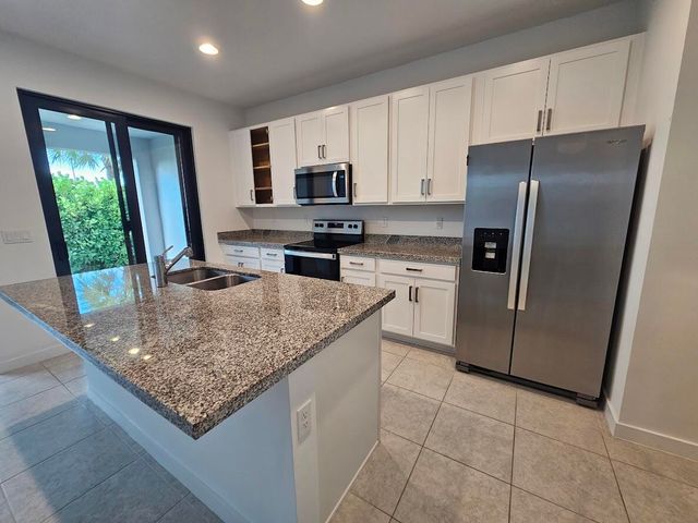 8641 Antarus Drive, Lake Worth, FL 33467