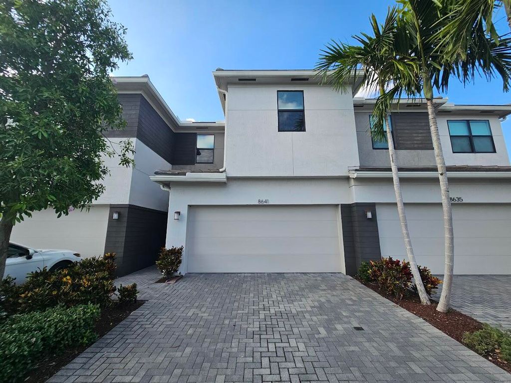 8641 Antarus Drive, Lake Worth, FL 33467