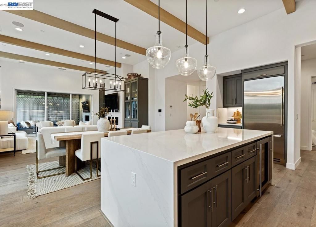 Image 15 of property listing at 580 Boyd Rd, Pleasant Hill, CA 94523