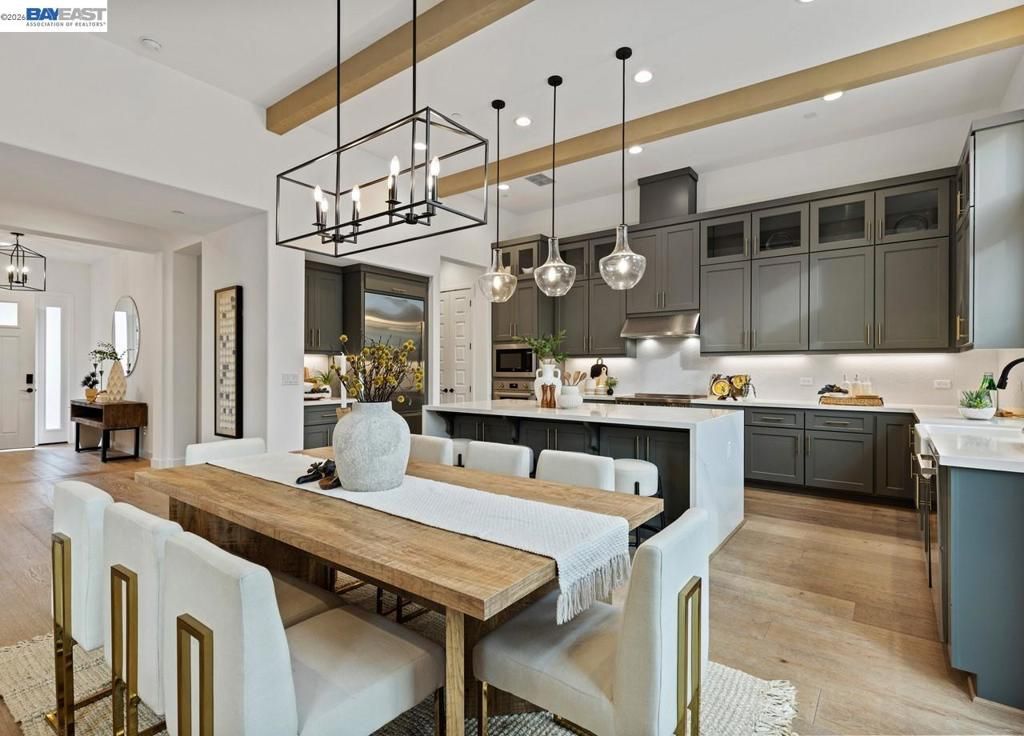 Image 16 of property listing at 580 Boyd Rd, Pleasant Hill, CA 94523