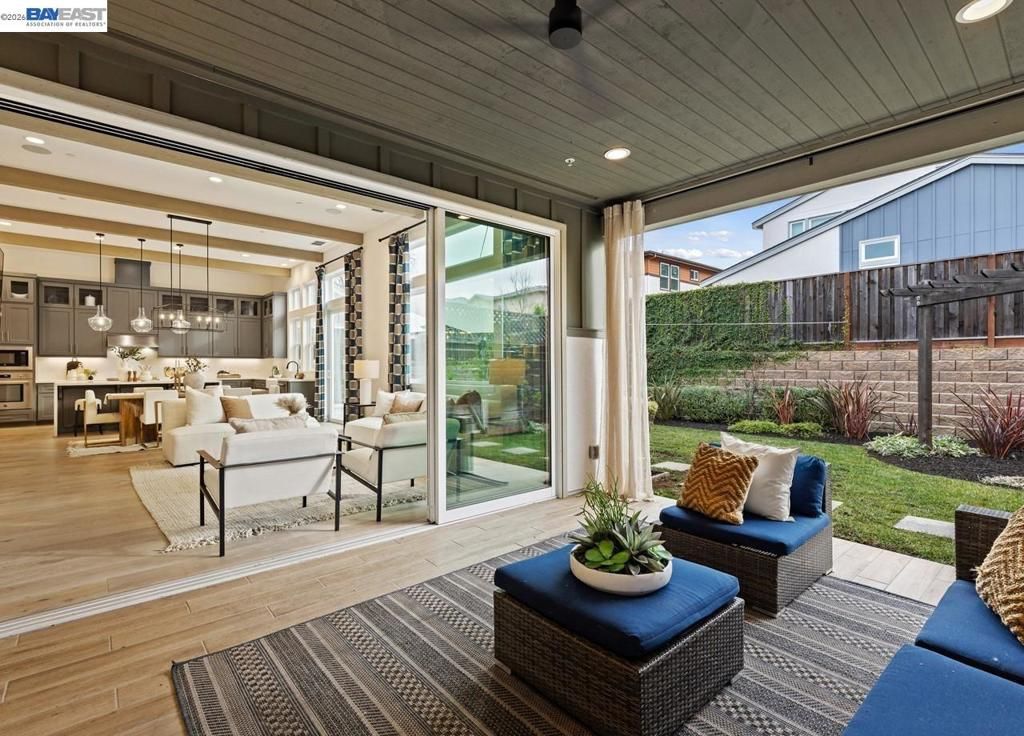 Image 21 of property listing at 580 Boyd Rd, Pleasant Hill, CA 94523