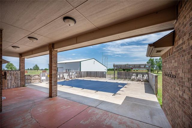 2858 Fields Road, El Reno, OK 73036