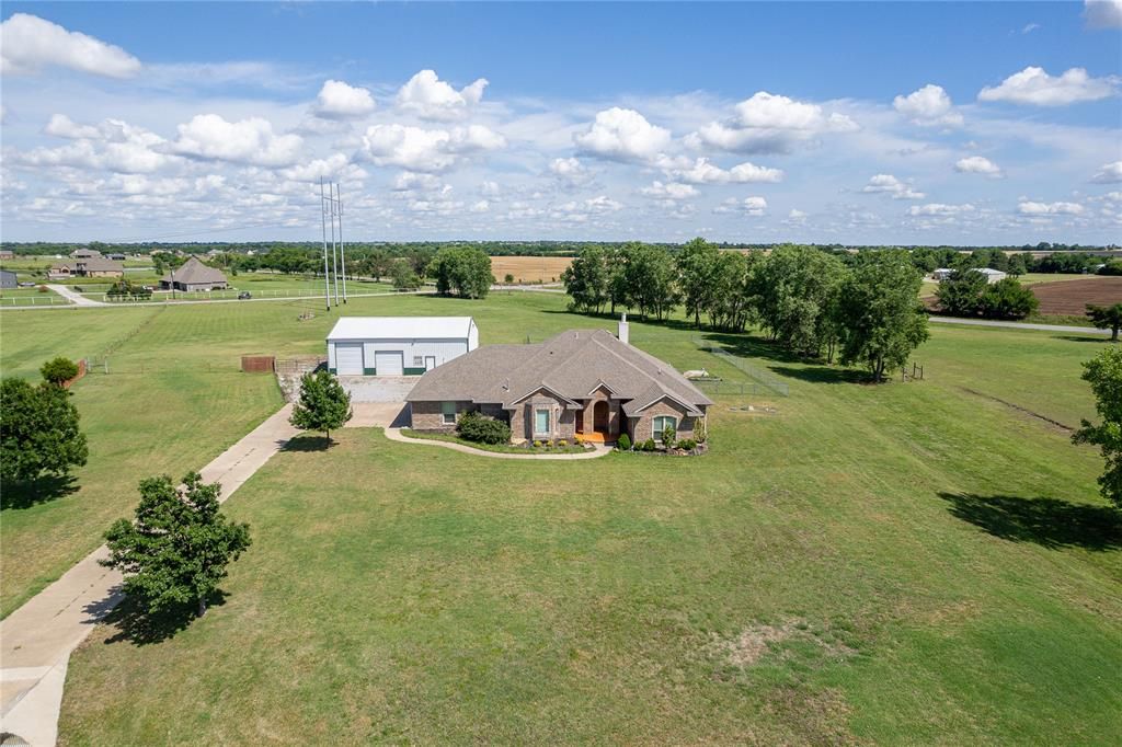 2858 Fields Road, El Reno, OK 73036