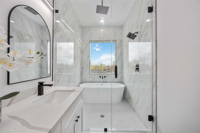 3103 Lelia Street A and B, Houston, TX 77026