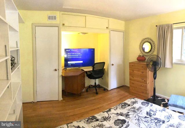 1303 SADDLEBACK RD, Pikesville, MD 21208