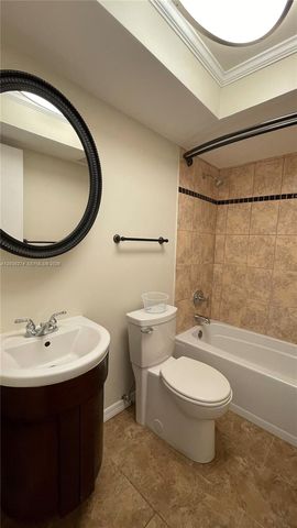531 W Kalmia Drive 5, Lake Park, FL 33403