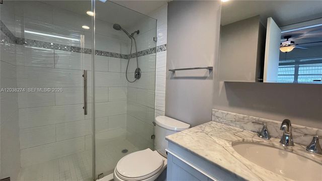 531 W Kalmia Drive 5, Lake Park, FL 33403