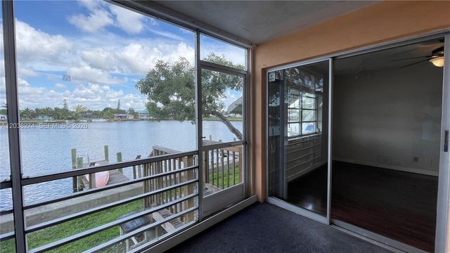 531 W Kalmia Drive 5, Lake Park, FL 33403