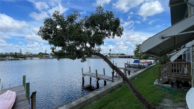 531 W Kalmia Drive 5, Lake Park, FL 33403