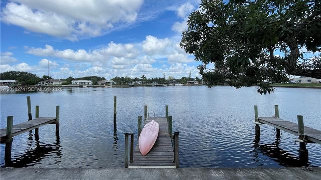 531 W Kalmia Drive 5, Lake Park, FL 33403