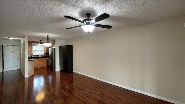 531 W Kalmia Drive 5, Lake Park, FL 33403