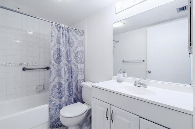 1251 SW 125th Avenue 402T, Pembroke Pines, FL 33027