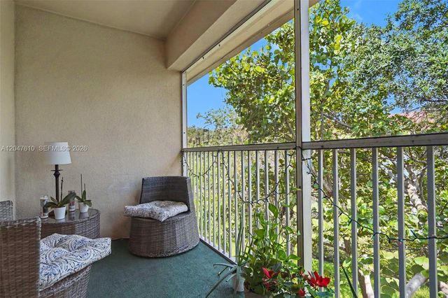 1251 SW 125th Avenue 402T, Pembroke Pines, FL 33027