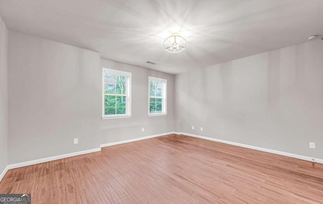 1653 SE Sabastian Point, Atlanta, GA 30329