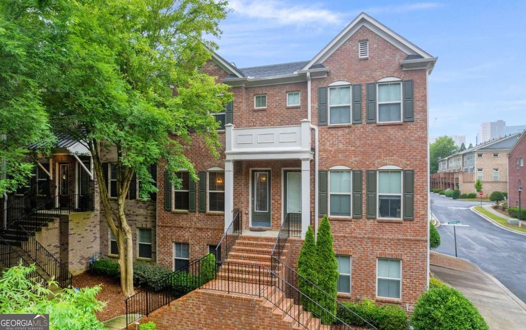 1653 SE Sabastian Point, Atlanta, GA 30329