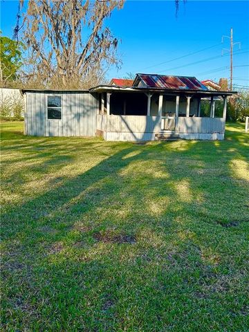 4096 E 84 Highway, Blackshear, GA 31516