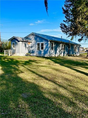 4096 E 84 Highway, Blackshear, GA 31516