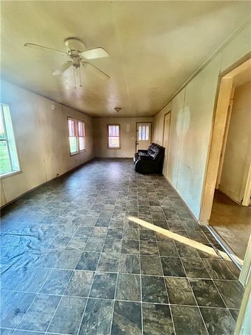 4096 E 84 Highway, Blackshear, GA 31516